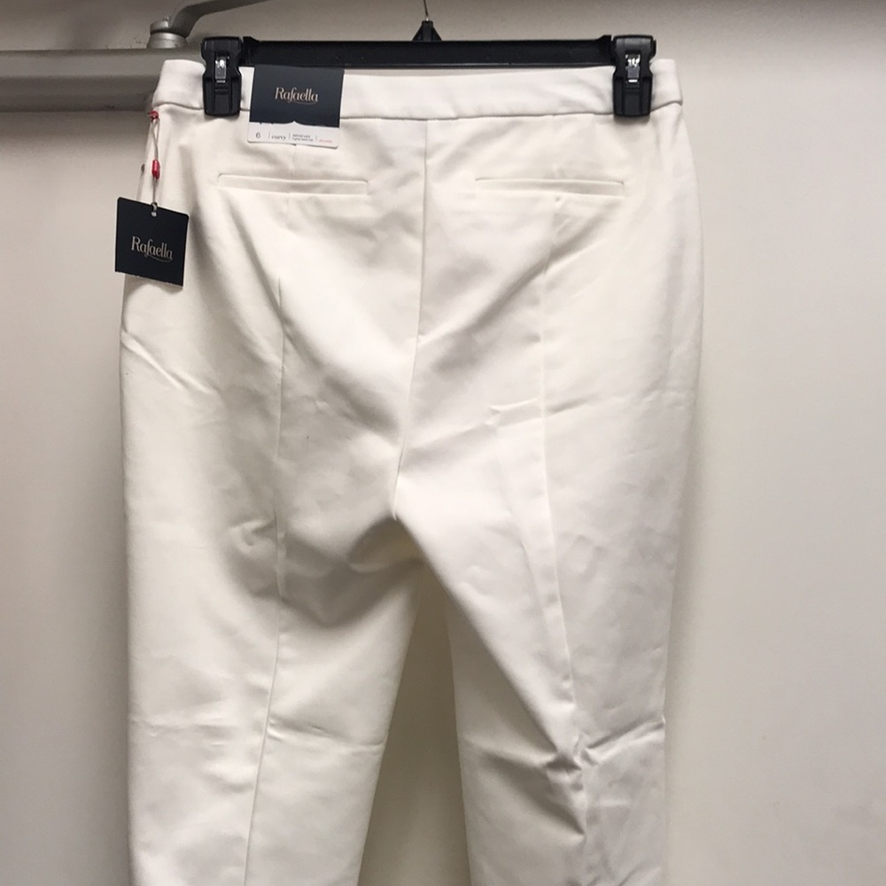 Rafaella Womens Lightweight Satin Twill Ankle pants - Picture 5 of 8